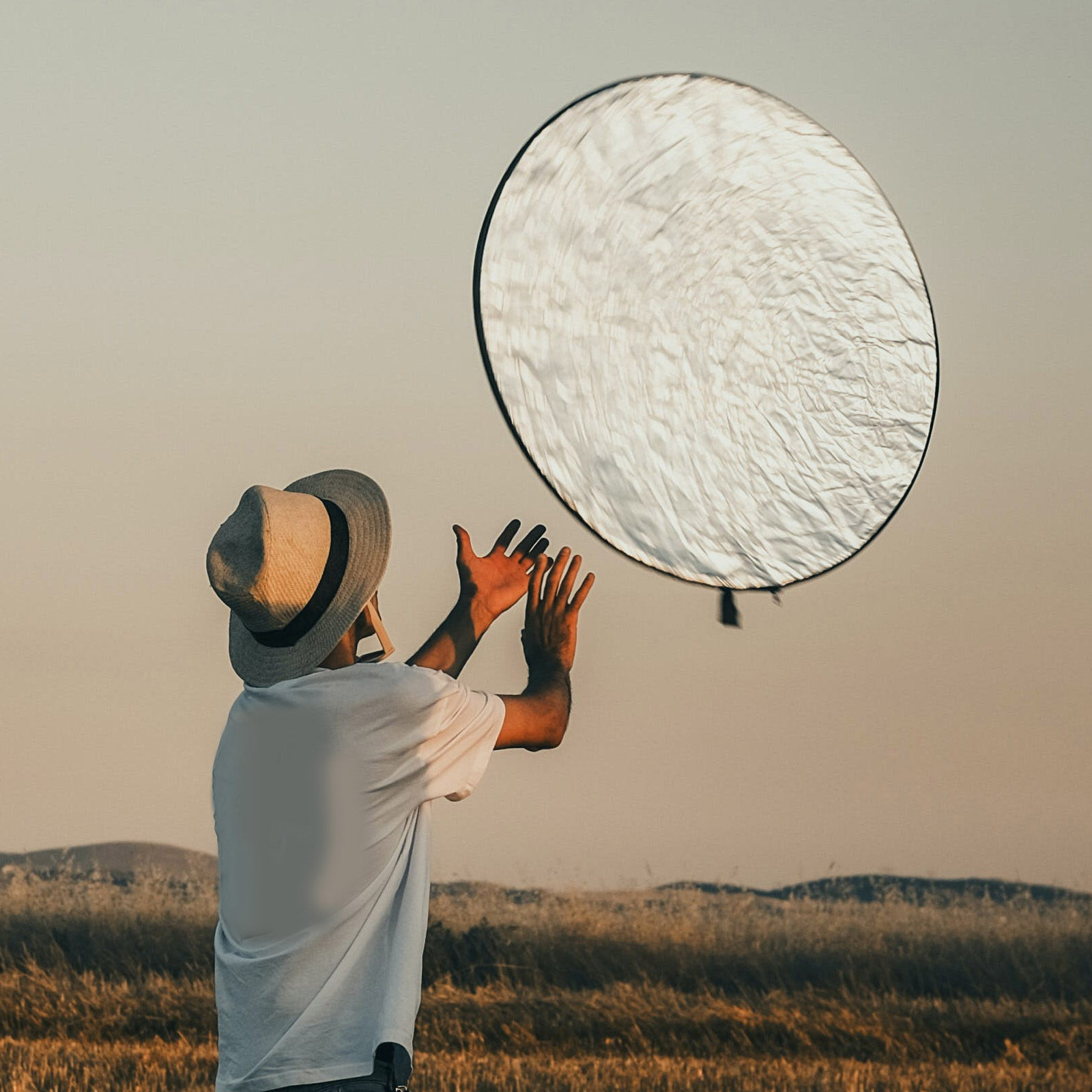 Reflektor fotograficzny, skład – Photography Lighting Board recenzja i cena